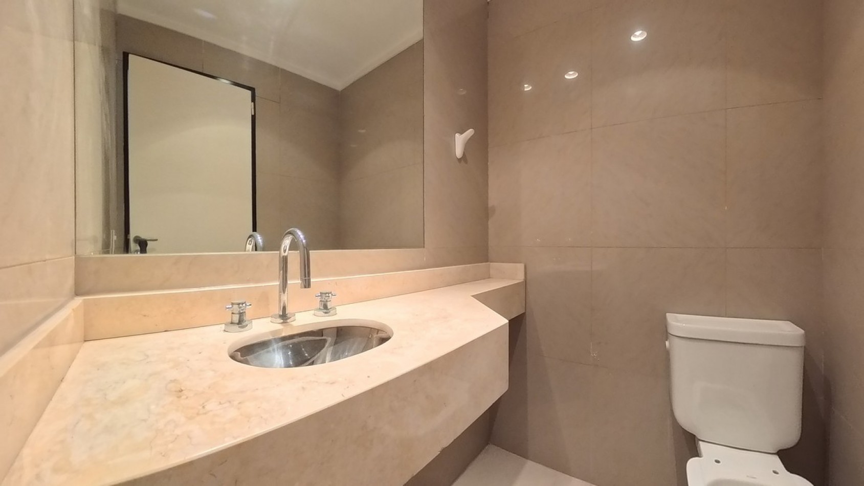 Belgrano Semipiso Alquiler 2 ambientes departamento balcon parrilla sum amenities